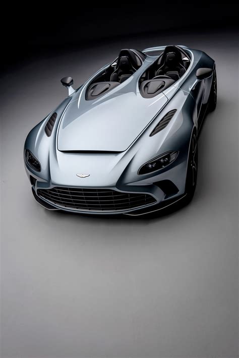 Aston Martin V12 Speedster revealed – 5.2L twin-turbo V12 with 700 hp ...