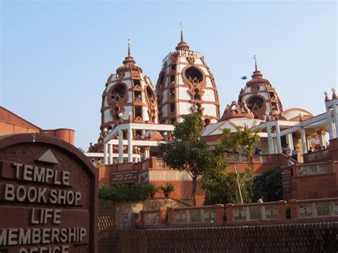 ISKCON Temple, Delhi - Wikipedia