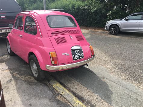 Cute pink fiat 500 : r/carporn