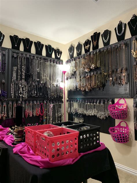 The $5 Jewelry Room | Glam room ideas, Paparazzi jewelry images ...