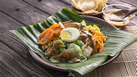 Foto Sejarah Makanan Betawi Gado-gado dan Cara Membuatnya