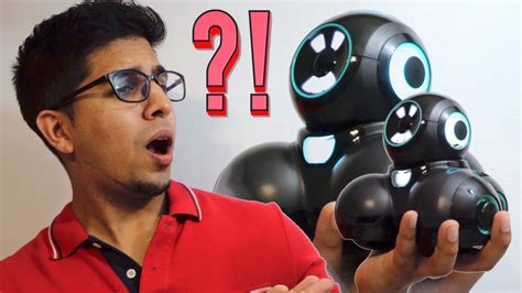 Unboxing & Let's Play - CUE - The Cleverbot Smart Robot - By: Wonder ...