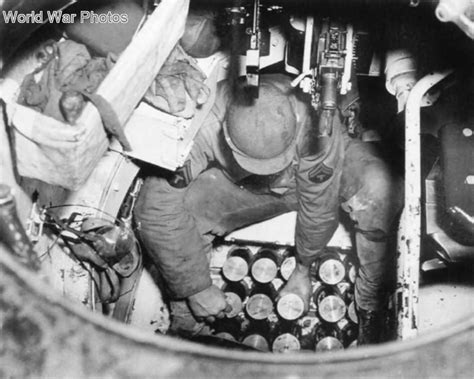 M4A3 turret interior | World War Photos