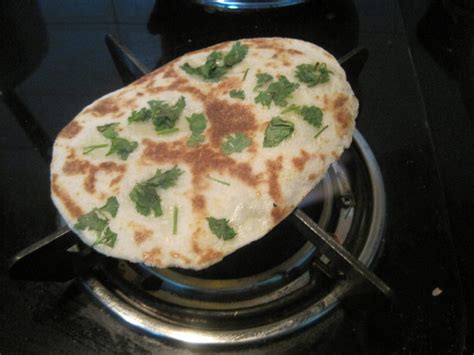 Tawa Naan Without Yeast - CookForIndia.com