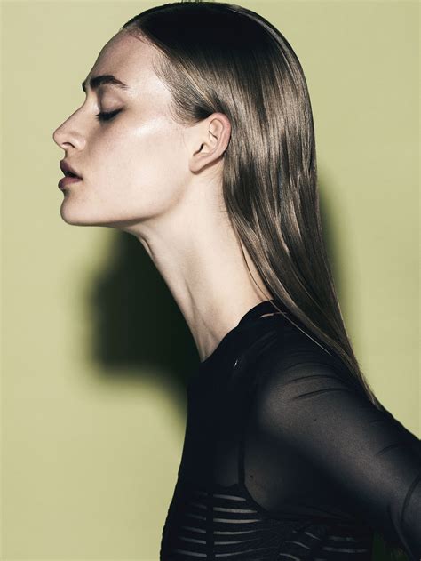 Female Neck – Telegraph