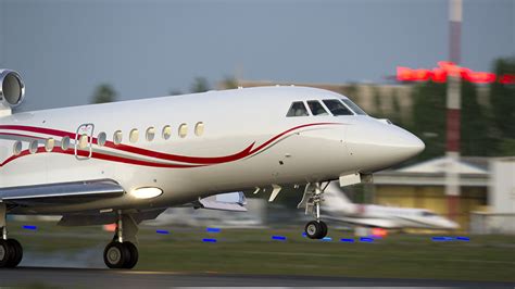 The Dassault Falcon 900LX Private Jet | Blog Purentonline