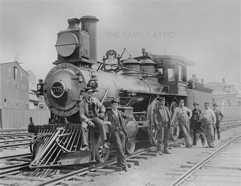 1800s Train 705 Engine Locomotive Photo 7 Men Railroad Engineer - Etsy