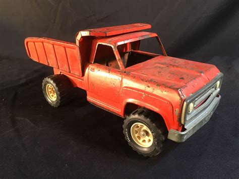 TONKA VINTAGE TOY METAL TRUCK, SERIAL NUMBER 13190, WITH MOVING BED, 14 ...