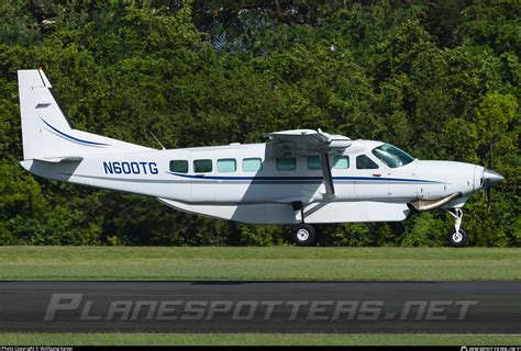 N600TG Air Cargo Carriers Cessna 208 Caravan Photo by Wolfgang Kaiser ...