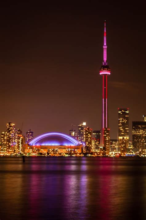 CN Tower at Night, Toronto, Canada | Canada photography, Toronto city ...