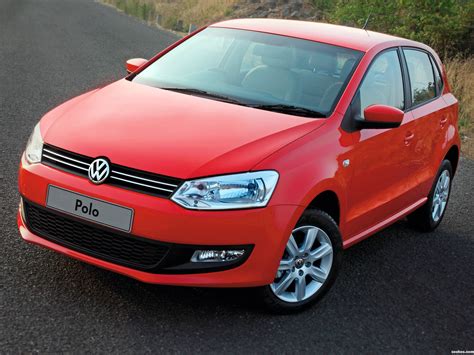 Fotos de Volkswagen Polo 5 door India 2010