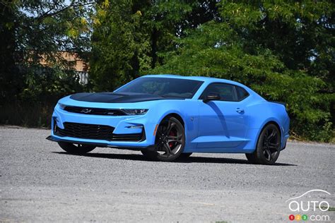 2022 Chevrolet Camaro SS review | Car Reviews | Auto123