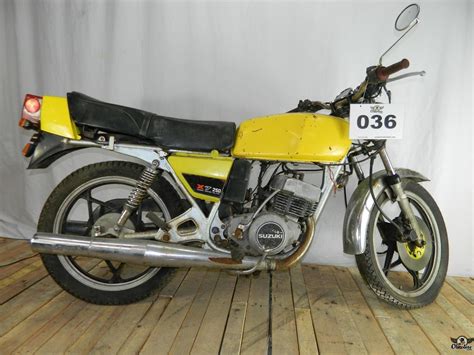 Suzuki X7 great bike to have and restore no carbs