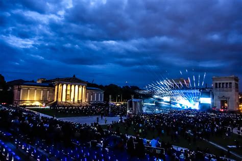 Munich, Königsplatz Open Air Concert / Sunrise Avenue ©Sara Joppe ...