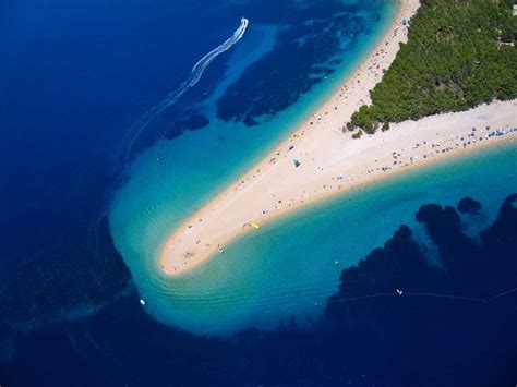 Zlatni Rat Beach Guide (+ Tips to Brac Island)