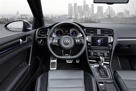 2015 Volkswagen Golf VII R Variant Specs & Photos - autoevolution