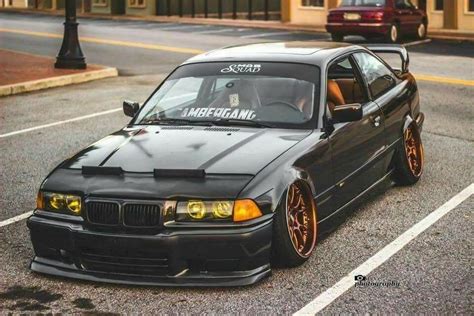 BMW E36 3 series black slammed stance Cambergang | Bmw, Bmw e36, Bmw ...