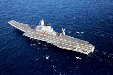 INS Vikramaditya – Wikipédia