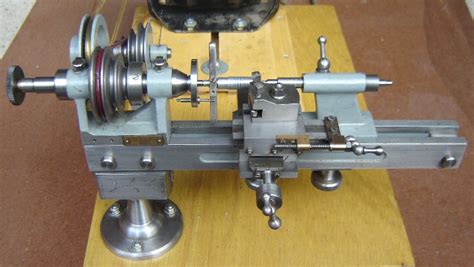 Crafters: Homemade lathe plans