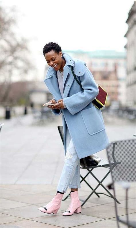 How To Wear Pastel Colors: Outfit Ideas For Fall 2023 - LadyFashioniser.com