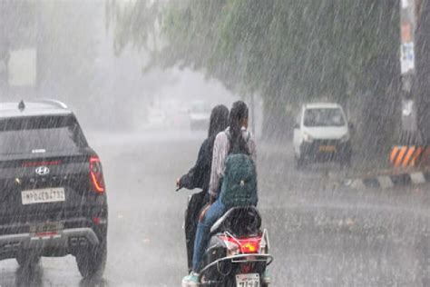 Bihar Weather Update IMD Predicts Heavy Rains in 14 districts including ...