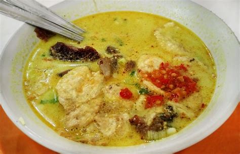 Soto Betawi | Traditional Meat Soup From Jakarta, Indonesia