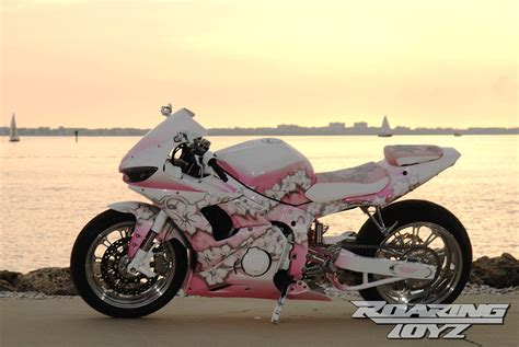 Roaring Toyz Custom Yamaha R6 | Roaring Toyz