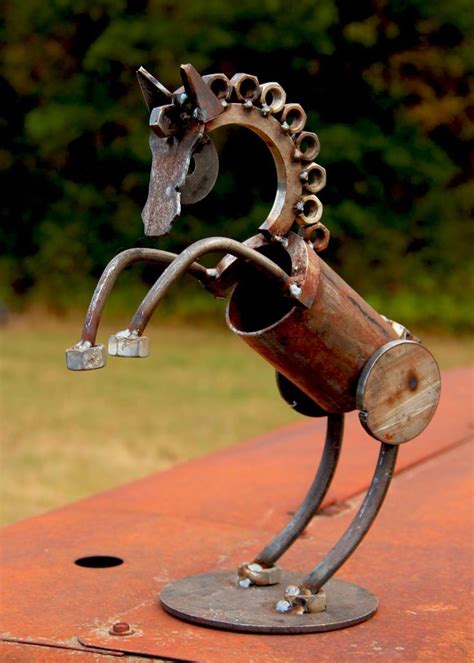 Caballo. | Escultura de acero, Arte en metal, Arte metal reciclado