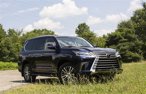 2018 Lexus LX 570 Pricing, MPG, Comparisons, Specs - iSeeCars.com