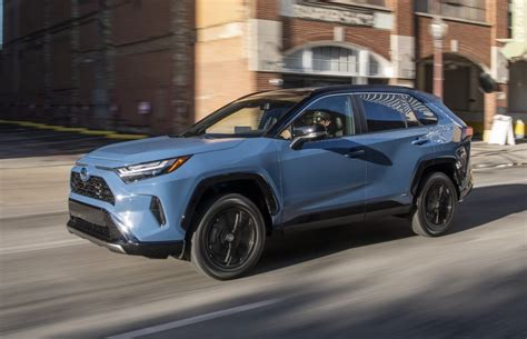 2022 Toyota RAV4 Color Options: Cavalry Blue Leads the Charge