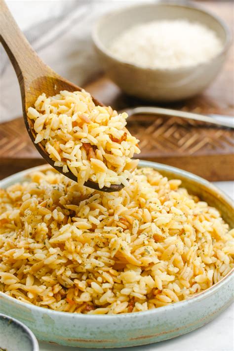 Easy Rice Pilaf - Easy Peasy Meals