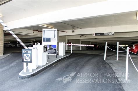 Joe's Airport Parking (LAX) Reservations & Reviews