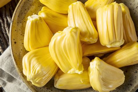 What Does Jackfruit Taste Like? | HUM Nutrition Blog