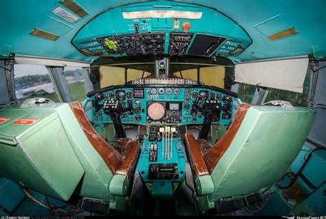 Good view of the cockpit of a Tupolev Tu 144, the "Russian Concorde ...