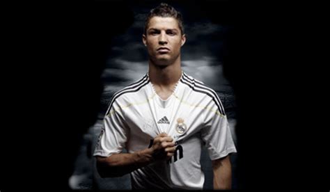 Cristiano Ronaldo shop - Ronaldo jerseys, shirts, boots, memorabilia ...