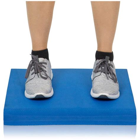 Best Balance Pads in 2022 Reviews | Cushioned Foam Mat