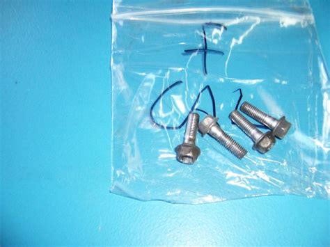 Buy 073 SUZUKI GSXR1000 GSXR 1000 01 02 FRONT BRAKE CALIPER BOLTS in ...