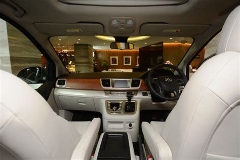 MAXUS G10 (12seaters) - Big Thumb Rent A Car Ventures