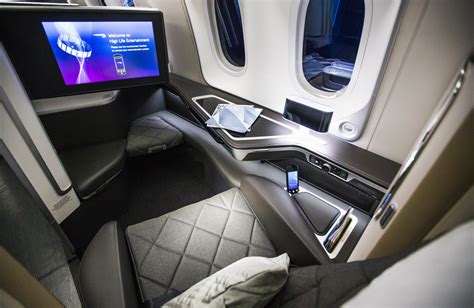 First look: British Airways reveals interiors for new B787-10 ...