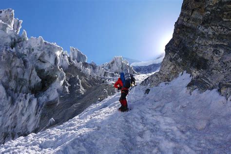 Broad Peak Expedition | Pakistan Best Guides & Cost | 2023-24