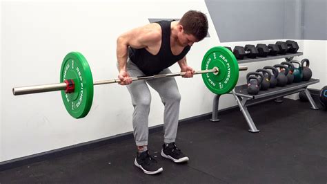 How to Do the Reverse-Grip Bent-Over Row for Bigger Lats and Beefier ...