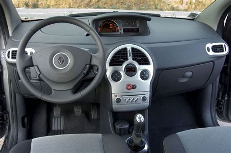 Renault Modus interior | Renault, Modus, Car model