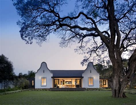 1900s Farm House Transformed Into A Contemporary Home - DigsDigs