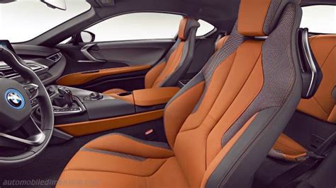 BMW i8 Coupe dimensions, boot space and similars