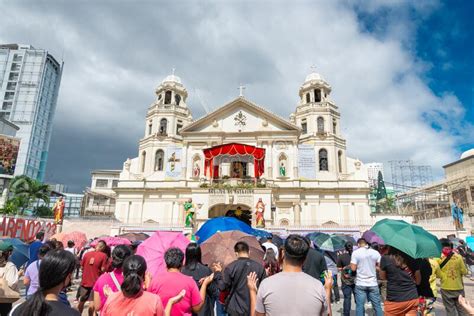 Filipino Catholic Devotees Attend Outdoor Prayers,to the Black Christ ...