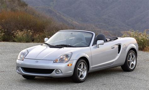 2004 Toyota MR2 Spyder - Information and photos - MOMENTcar