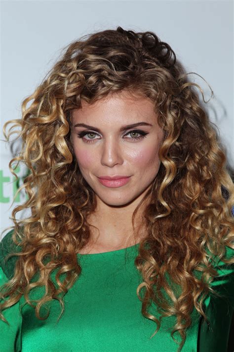 18+ Cool Frizzy Hair Curly Hairstyles