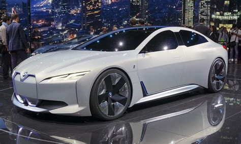 2017 Frankfurt Motor Show: BMW Unveils Future Models - autoNXT.net