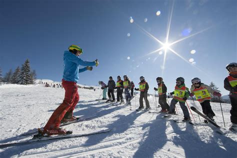 Group Ski Lessons Italy: ⛷️ 40+ Courses with Best Prices 20/21 - CheckYeti