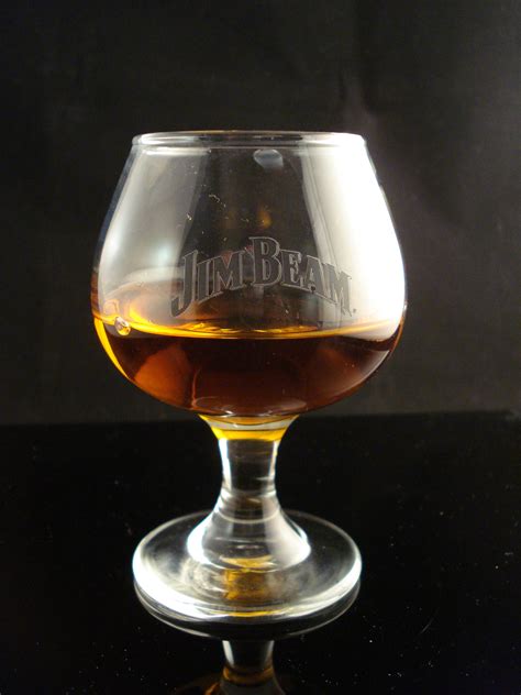 Tasting Bourbon 101 : Bourbon : DrinkWire